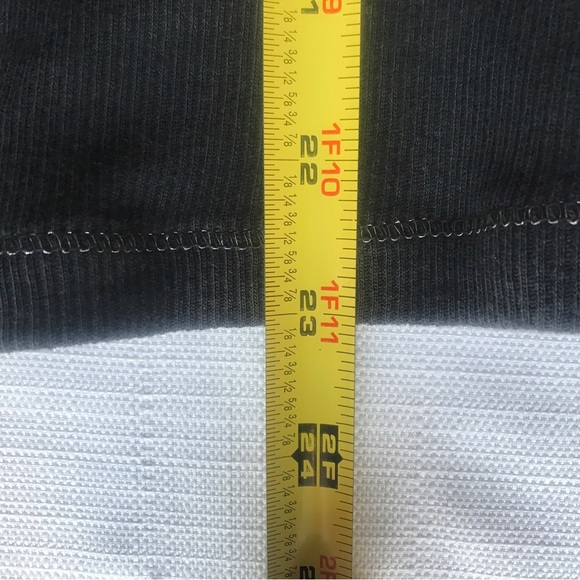 Express XS Scoop Neck Ribbed Fitted Tank Black Metallic Stitching Stretch - Picture 9 of 9